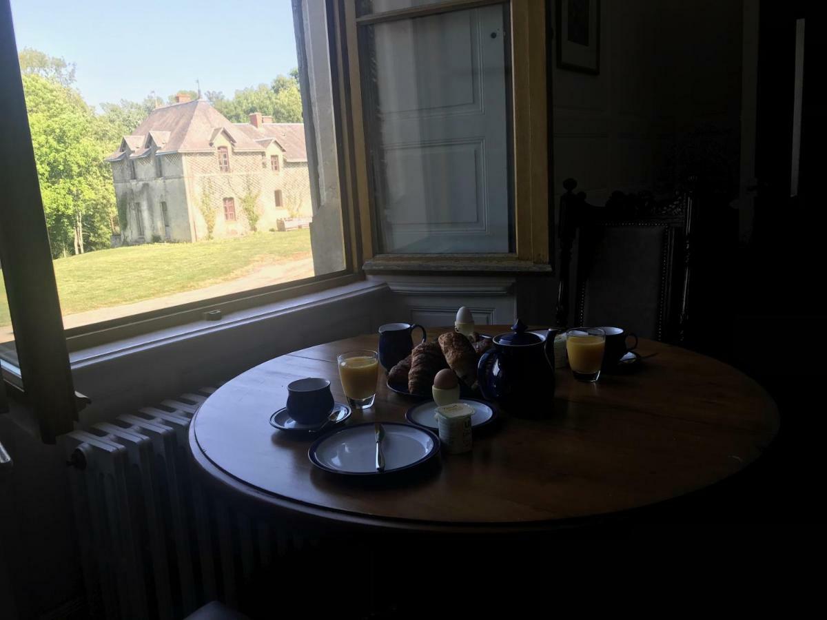Chateau Pont Jarno B&B Champdeniers Eksteriør billede